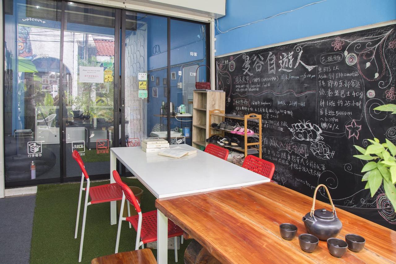 17You Inn Hostel Bangkok Exterior foto